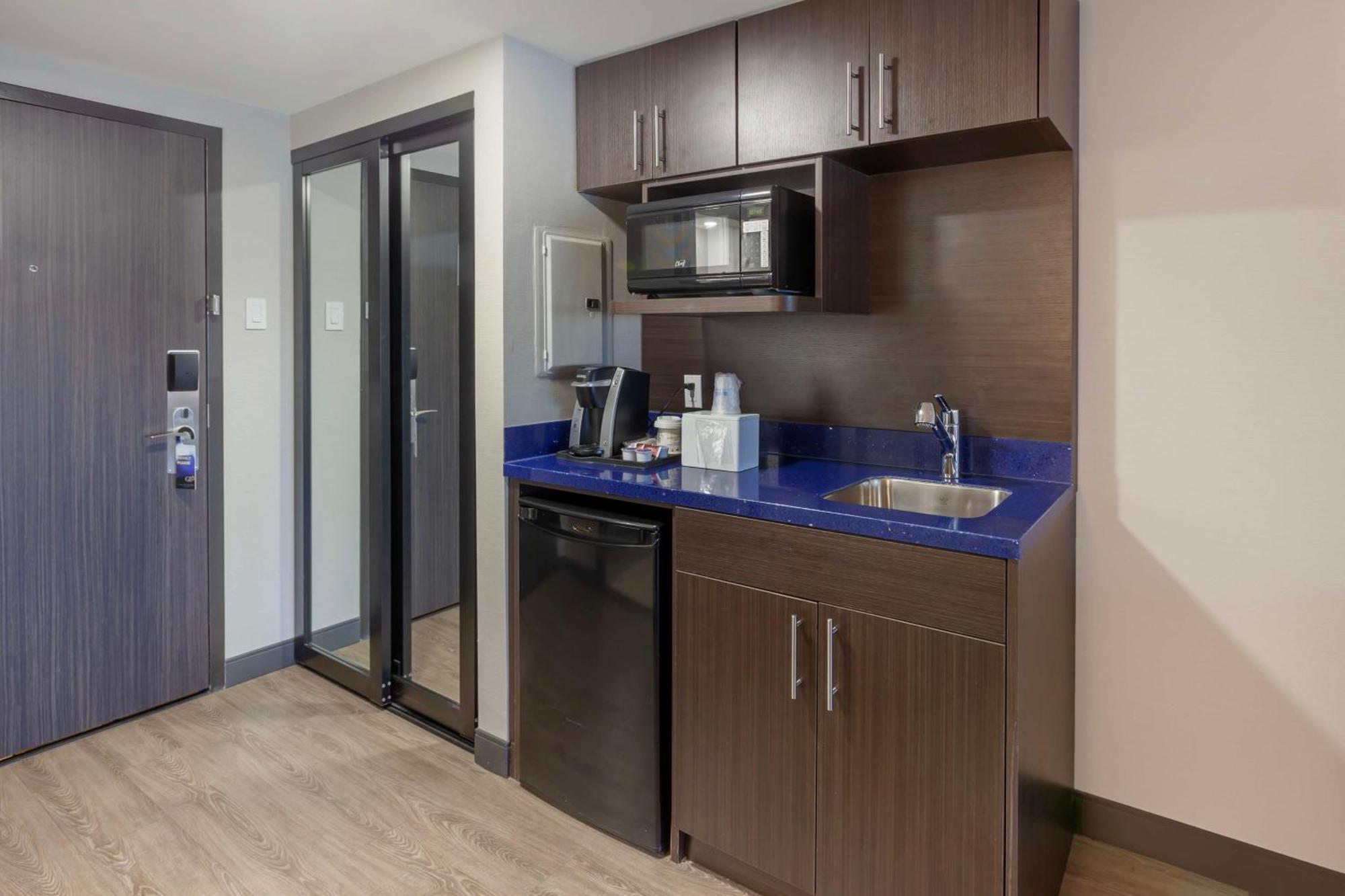Glo Best Western Mississauga Corporate Centre Zewnętrze zdjęcie